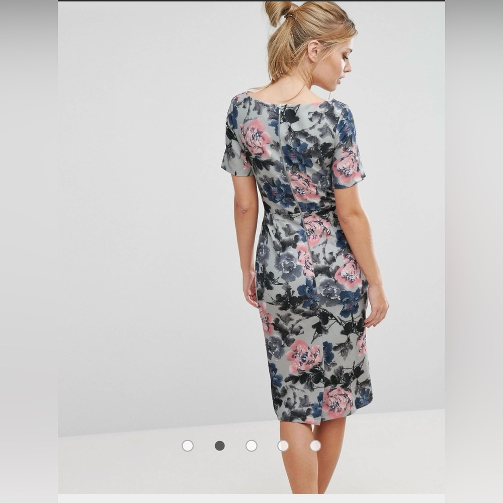 Paper Dolls Pencil Dress In Bold Floral Print - Picture 2 of 9